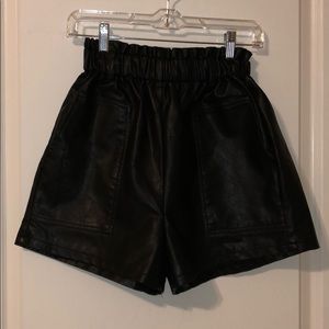 Fashion Nova Paperbag Highwaist Shorts